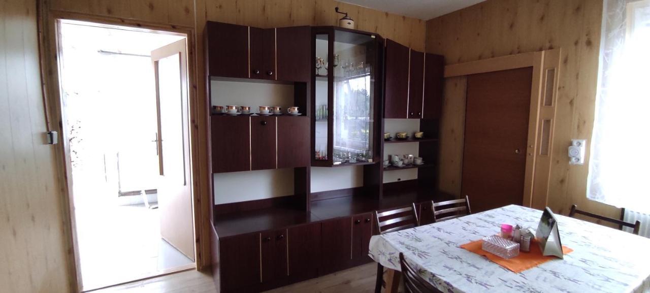 Ubytovani Ostrov U Macochy 外观 照片
